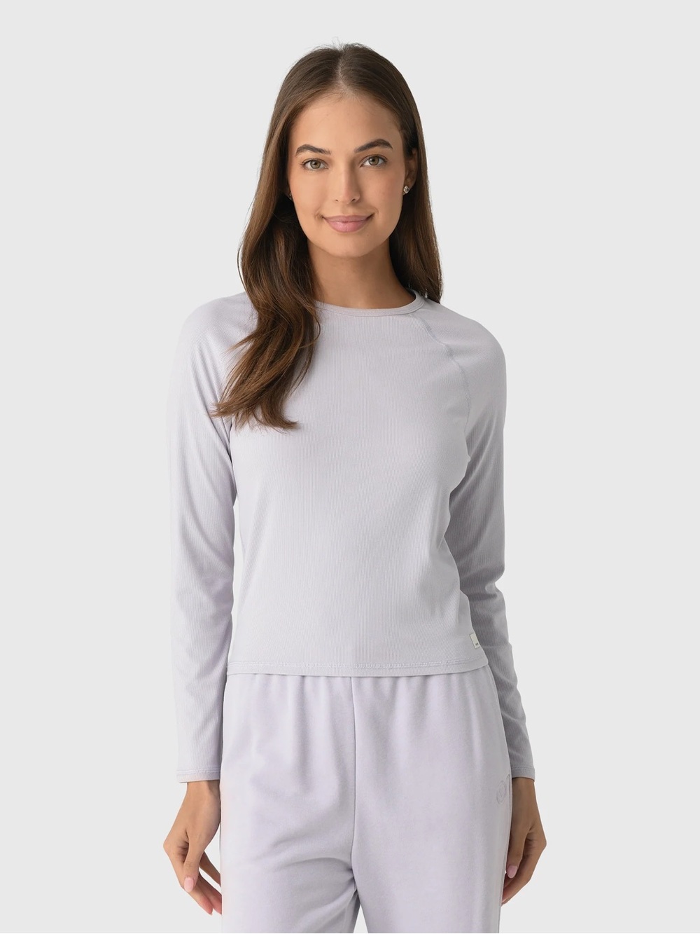 Vuori Medium Long Sleeve Pose Crew Lavender Ice